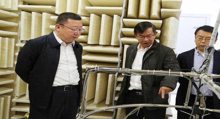 绵阳市市长元方到公司考察