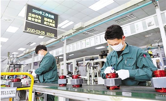 pg电子麻将胡了试玩10条生产线全满产，防疫复工“两手抓”诀窍在哪？